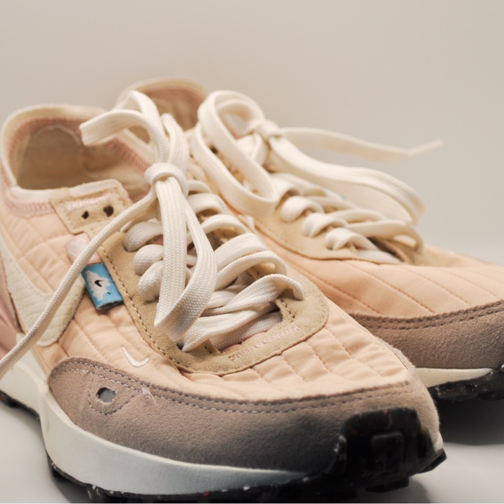 Nike Waffle One Next Nature Pearl Sail Size 6 (Girls)